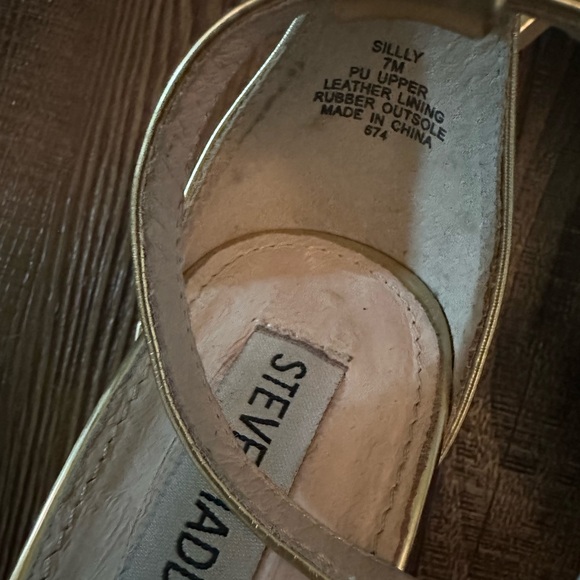 Steve Madden “Sillly” ankle strapped heels - Picture 3 of 3